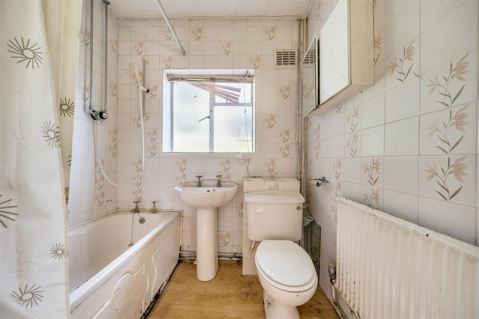 Cleveland Avenue, Mumbles, Swansea, SA3 4JD